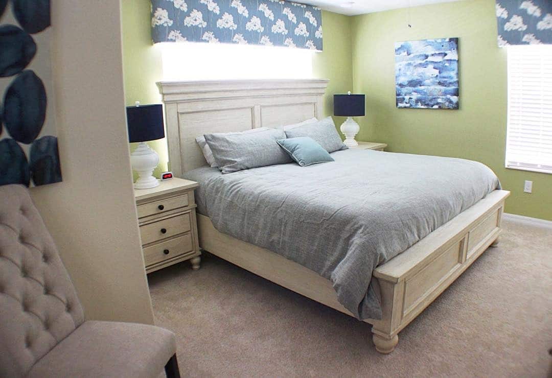 7. Soft Green Walls with Neutral Blue Bedding - blue and green bedroom ideas