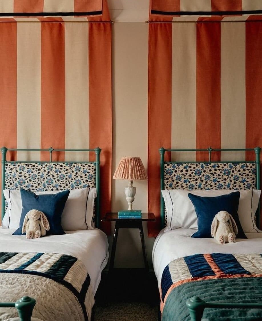 15. Patterned Kids Bedroom with Rust and Teal Accents - childrens bedroom ideas