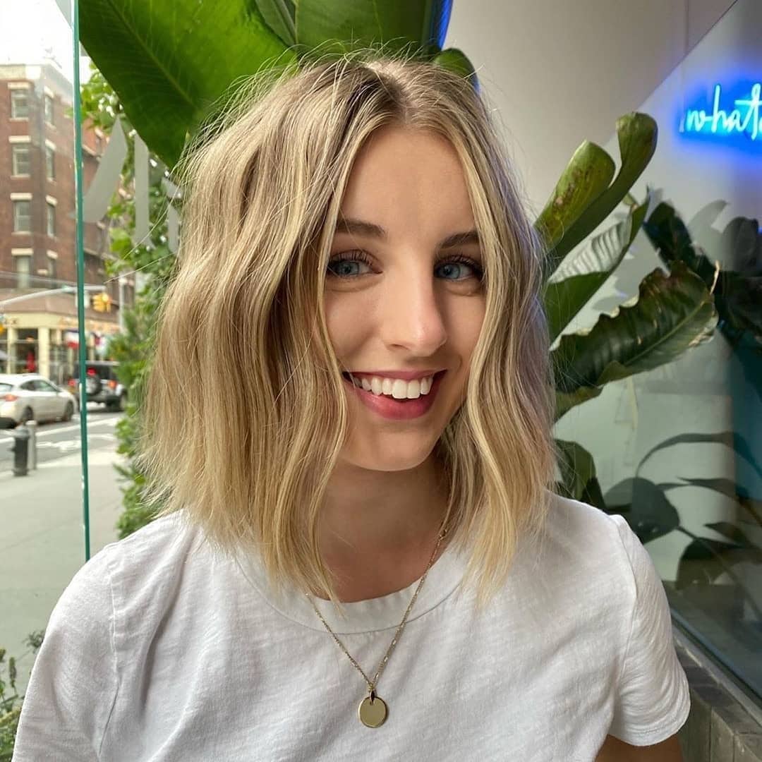 16. Relaxed Sandy Blonde Textured Bob - Bouncy Bob Hair