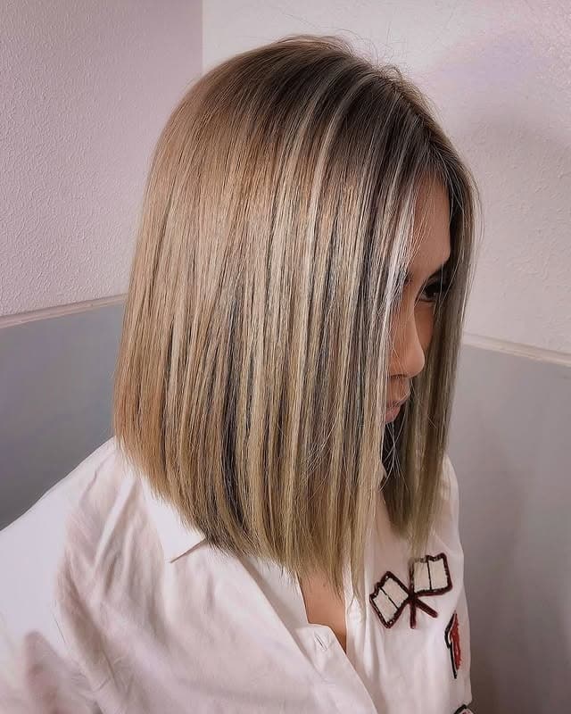 19. Face-Framing Shoulder Cut in Cool Mocha Brown - Shoulder Length Hair