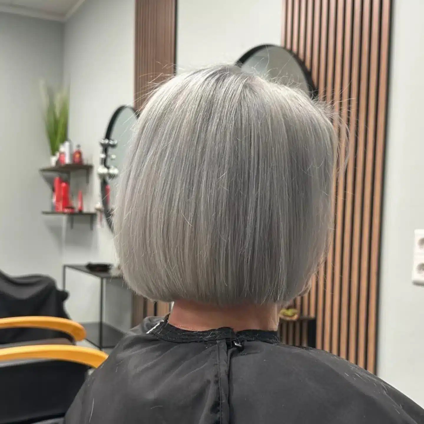 4. Precision Silver Bob with Full Shape - Gray Hair Color