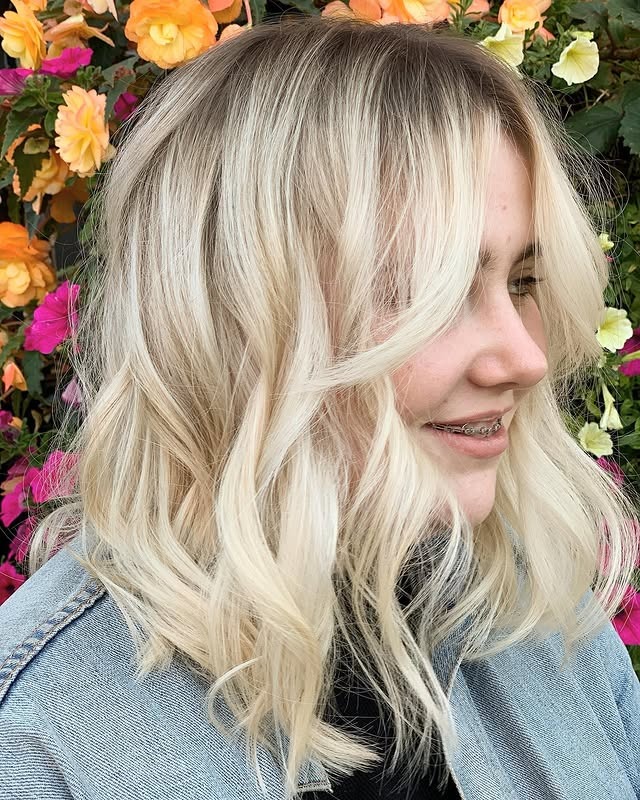 6. Wavy Shaggy Bob with Butter Blonde Blend - Shaggy Bob Hairstyles