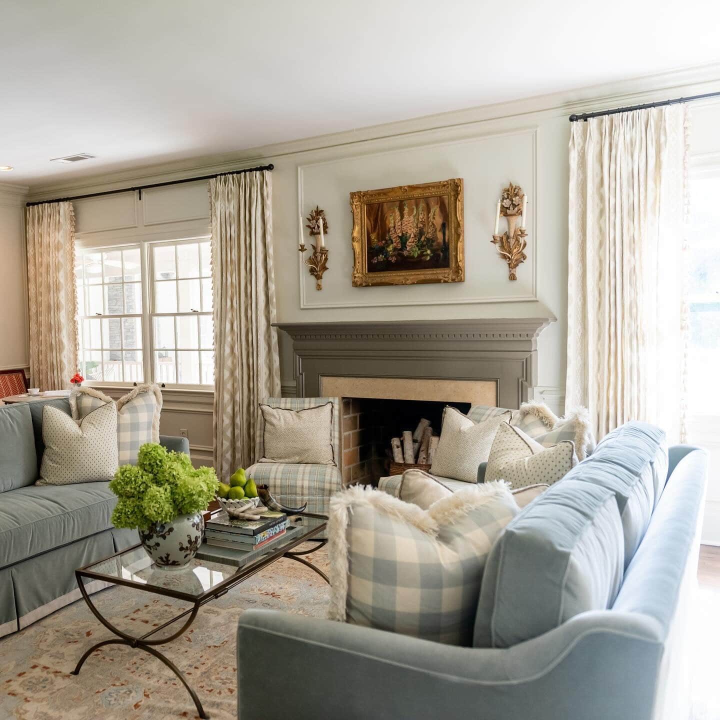 17. Traditional Green and Gold with Botanical Art - formal living room ideas