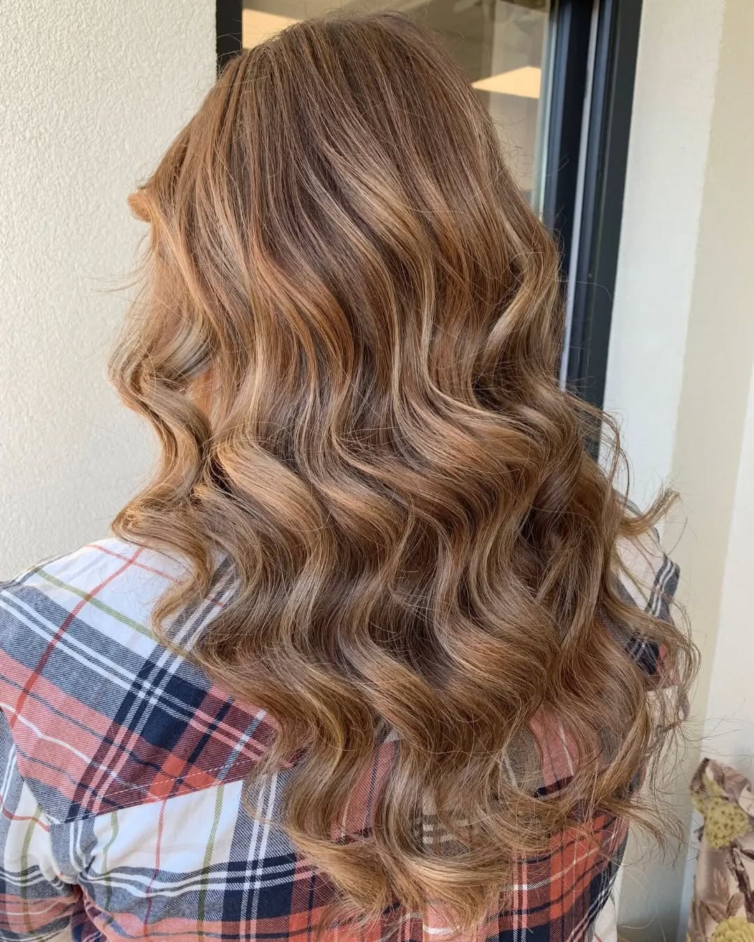 8. Classic Honey Highlights on a Brunette Base - Honey Hair Color