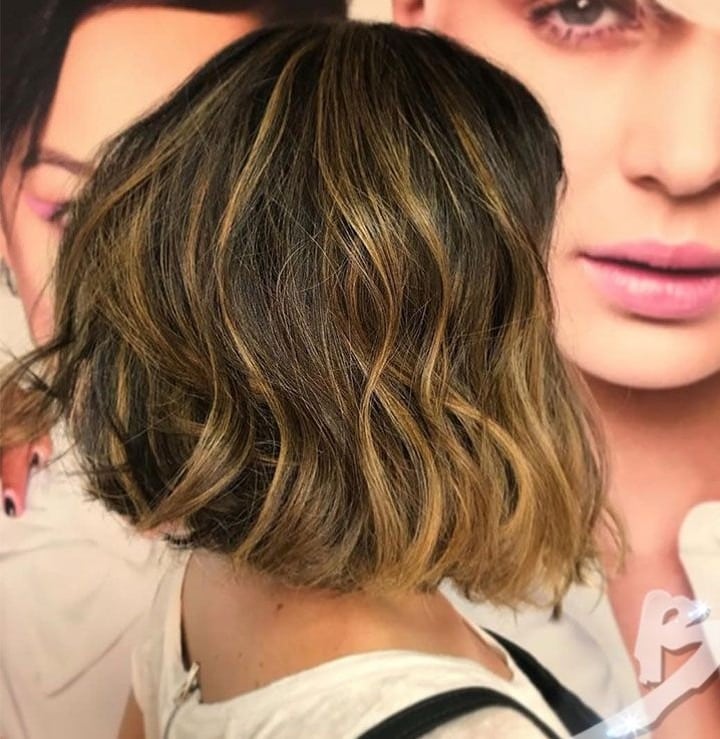 20. Wavy Brunette Short Bob with Highlights - Short Bob Hair