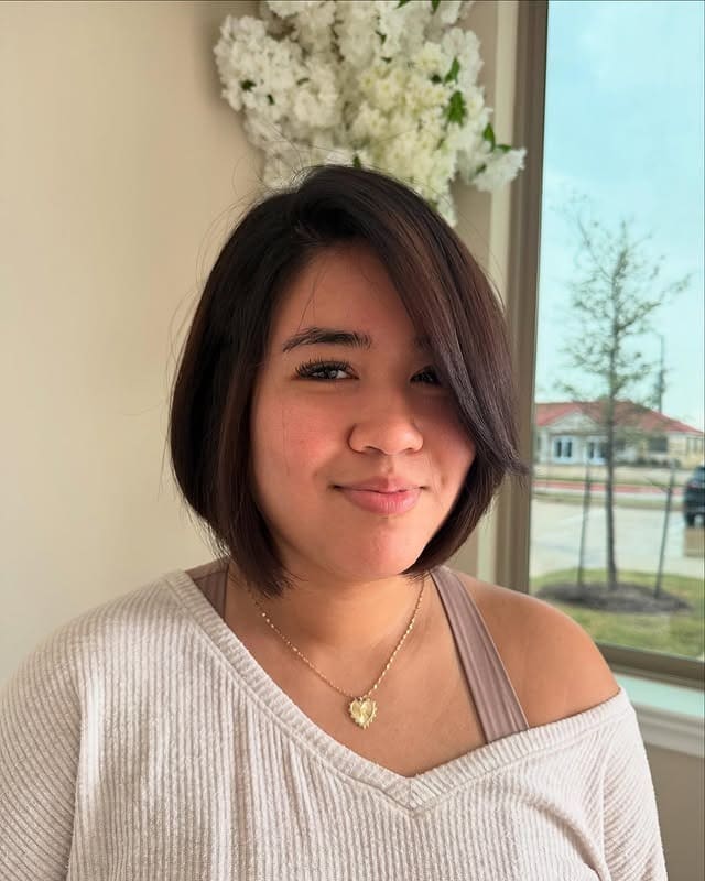 10. Angled Chestnut Layered Bob with Side Part - Layered Bob Hairstyles