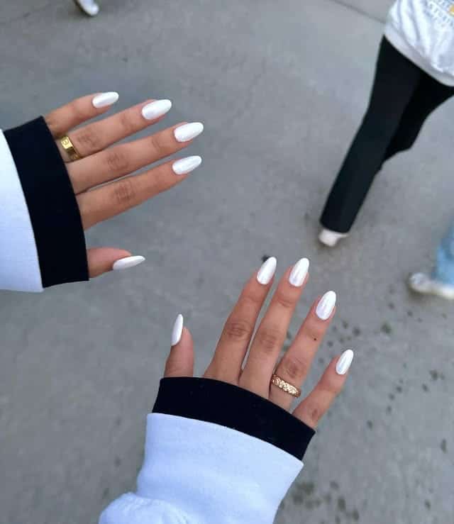 5. Natural White Almond Everyday Set - white almond nail ideas