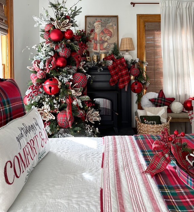10. Vintage Christmas Warmth in Red Plaid and Evergreen - christmas bedroom ideas