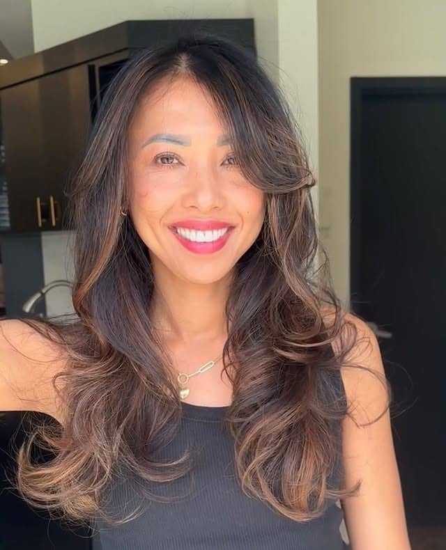 16. Chocolate Brown Layers with Face-Framing Highlights - Chocolate Brown Hair with Highlights