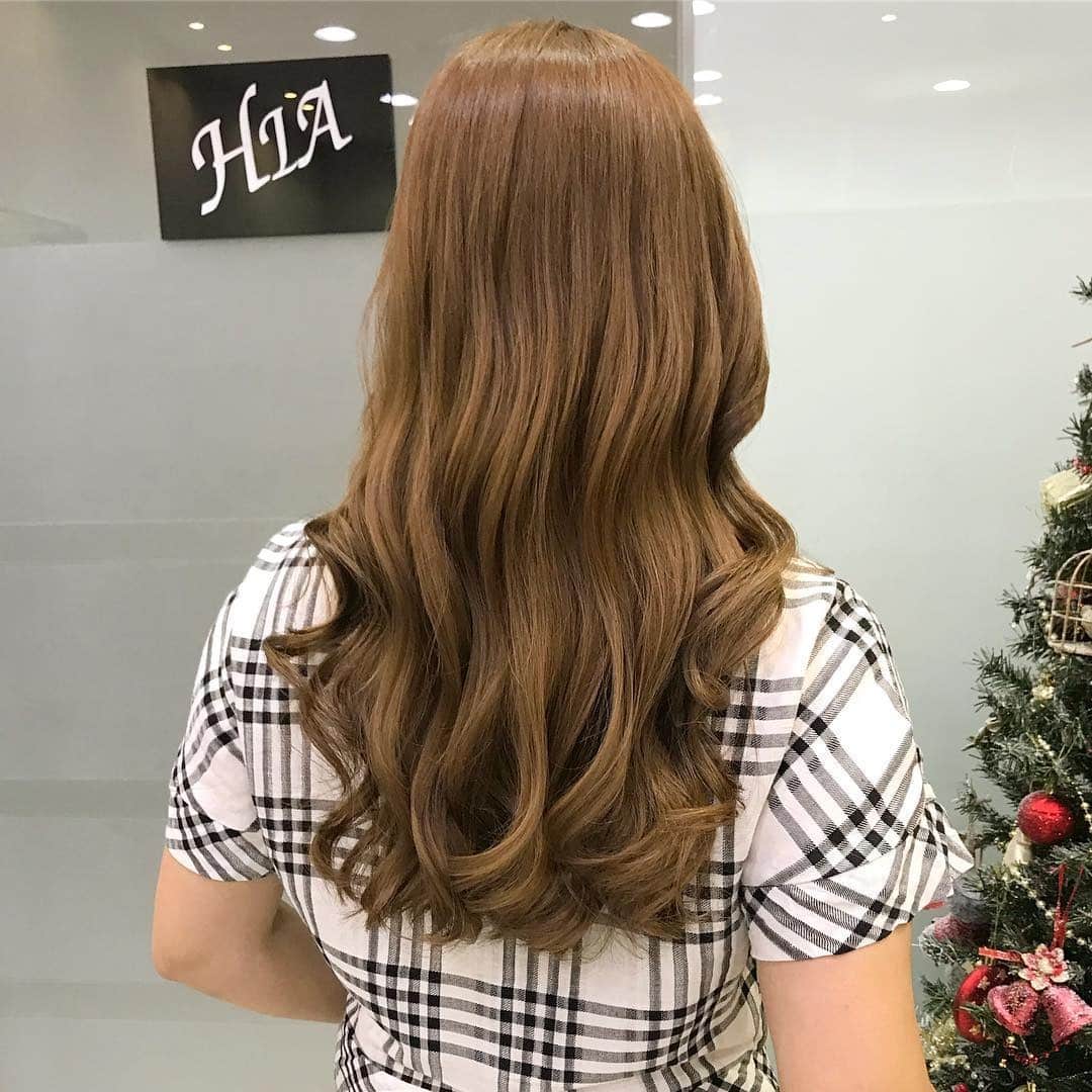 17. Golden Honey Brown Long Waves - Honey Brown Hair  Color