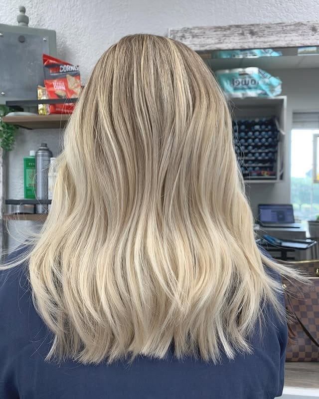 18. Blended Shoulder-Length Layers with Light Beige Blonde - Medium-Length Hairstyles