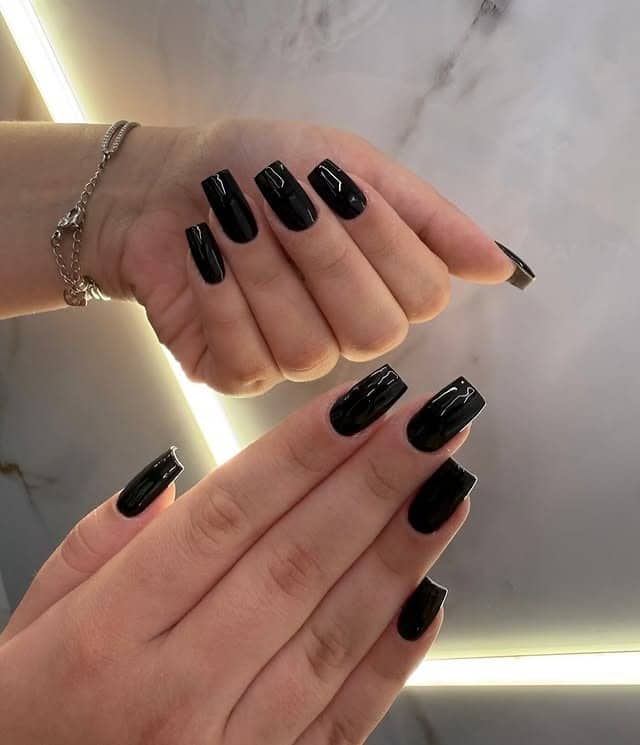 6. Short Square Black Gel Nails with Clean Finish - black square nail ideas