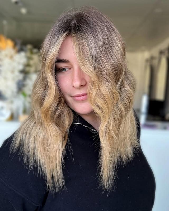 4. Modern Golden Blonde Lob - Golden Blonde Hair Color