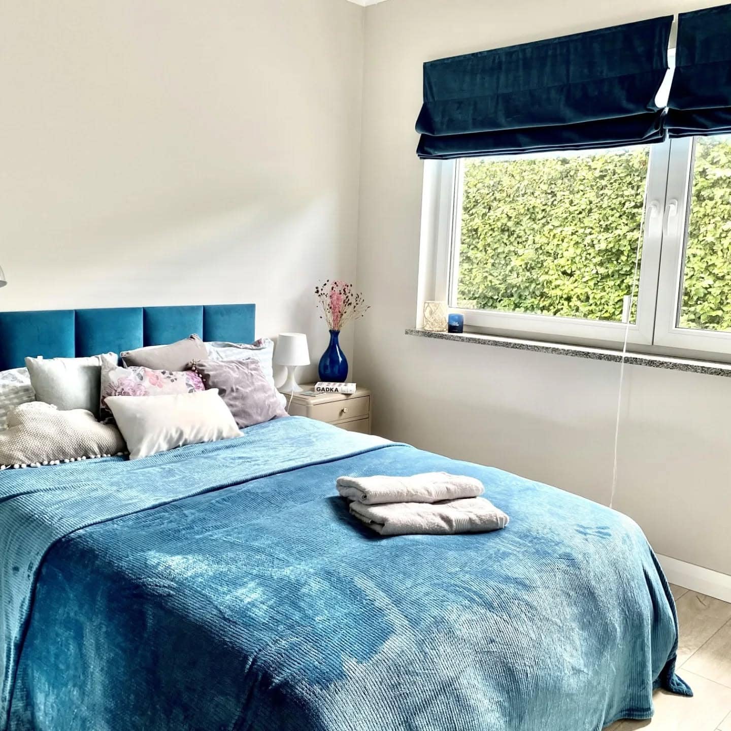 10. Clean Turquoise Accents in a Light-Filled Bedroom - turquoise bedroom ideas