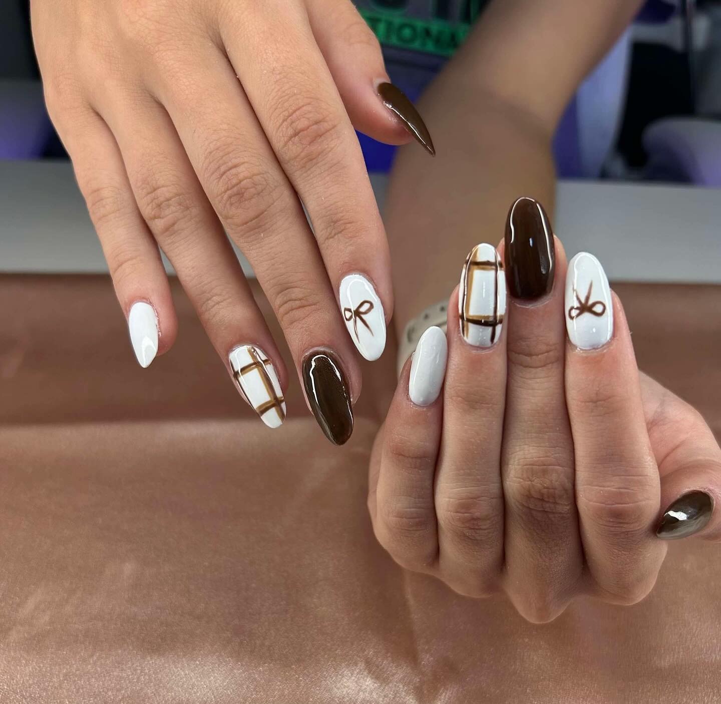 14. Espresso Plaid & Bow Detail Nails - brown and white nail ideas