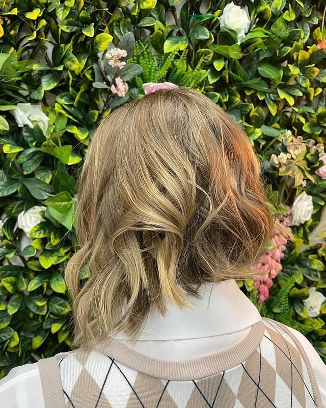 8. Golden Honey Textured Bob - Medium Bob Haircuts