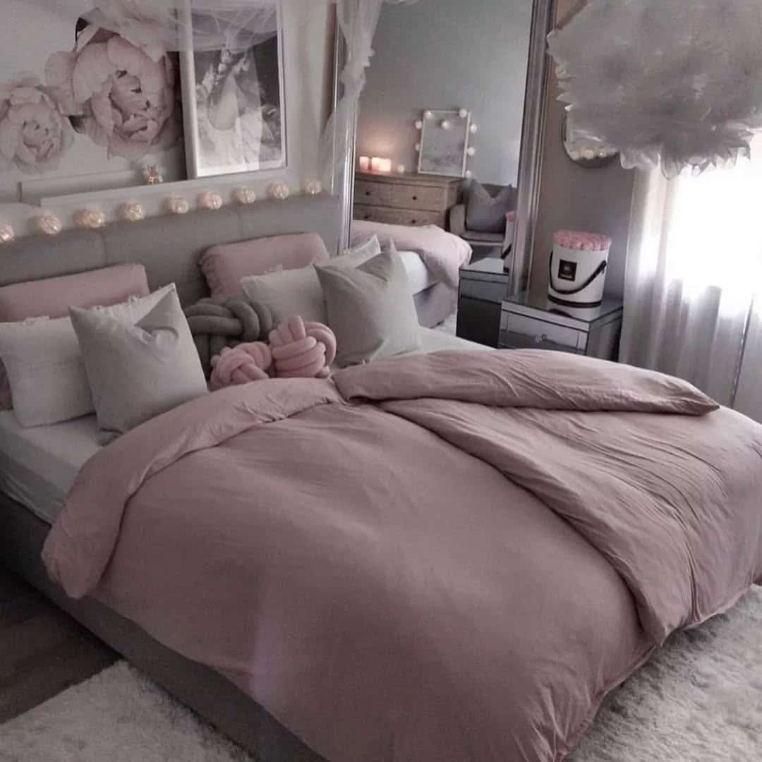 14. Dusty Pink and Silver Grey Cozy Layers - pink and grey bedroom ideas