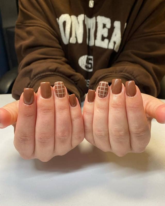 4. Chocolate Grid Accent Square Nails - coffee color nail ideas