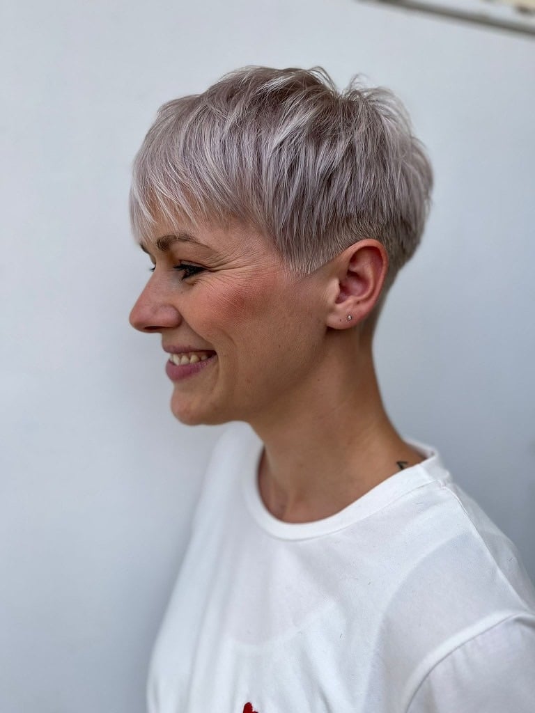 12. Frosted Pearl Textured Pixie - Pixie Haircuts