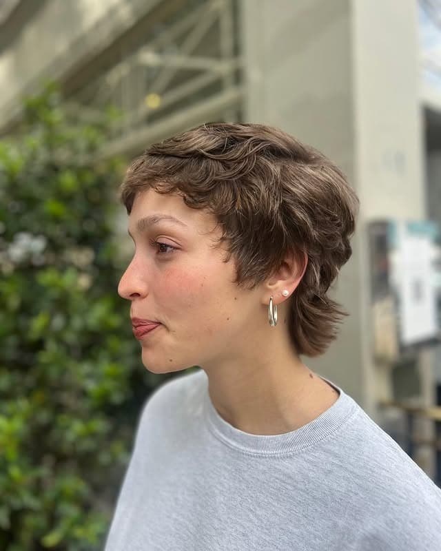 21. Soft Walnut Textured Pixie Shag - Pixie Haircuts