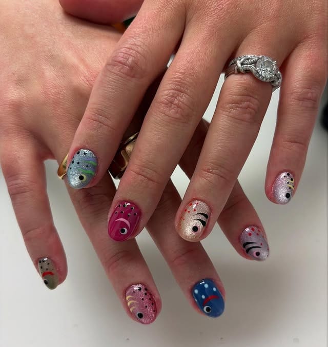 18. Glitter Confetti Short Fish Nails - fish nail ideas