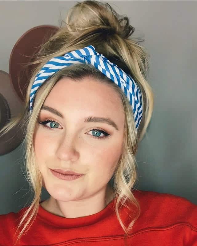 5. Blonde Textured Updo with Blue Striped Headband - Bandana Hairstyles