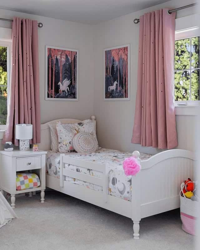 13. Dusty Pink Curtains with Whimsical White Daybed - pink and white bedroom ideas
