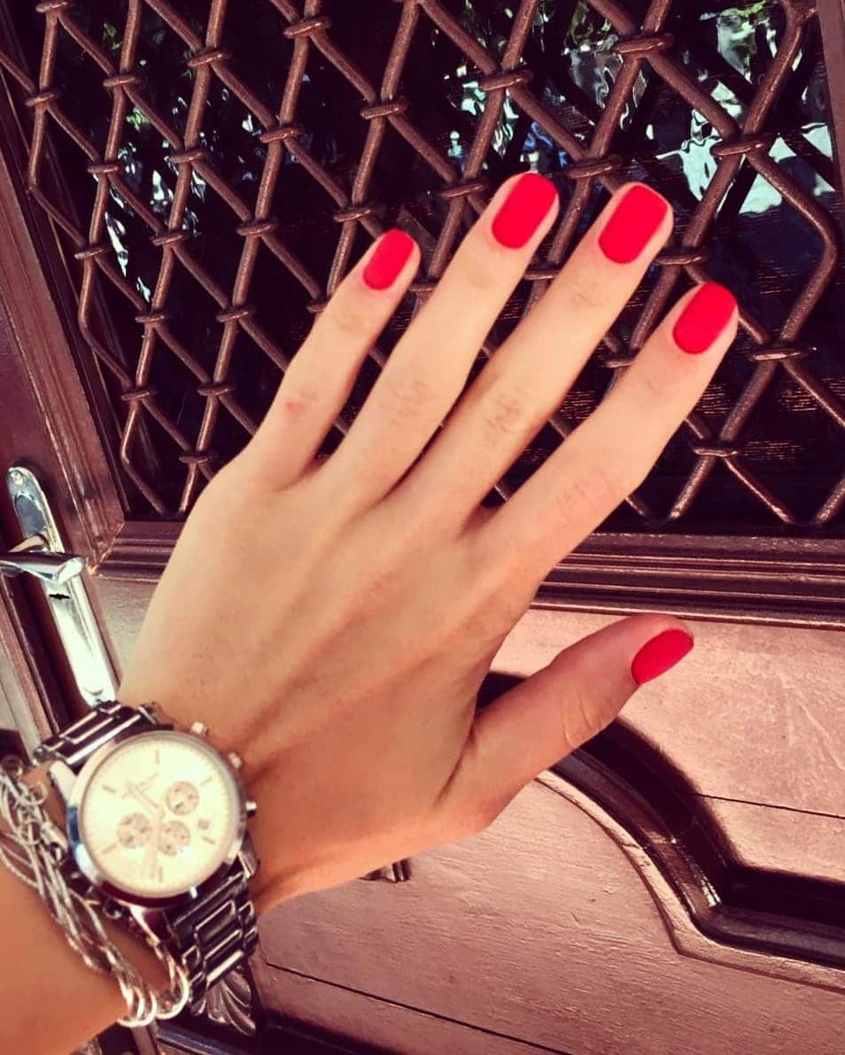 14. Matte Scarlet Square Nails - matte red nail ideas