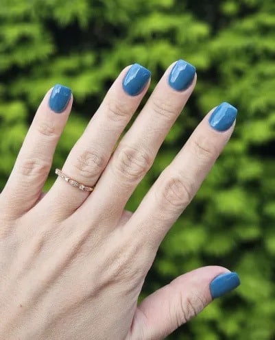 2. Dusty Blue Short Square Nails - nail ideas for vacation