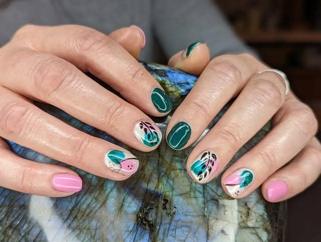19. Pink and Teal Abstract Botanical Short Nails - pink and teal nail ideas