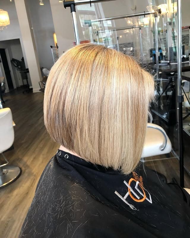 18. Soft Beige Blonde Angled Stacked Bob - Stacked Haircuts
