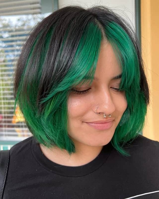 15. Two-Tone Green Face-Framing Bob - Green Hair Color