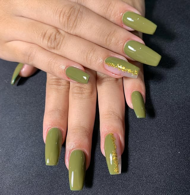 6. Olive Green Gloss with Gold Foil Accent Nails - simple green nail ideas
