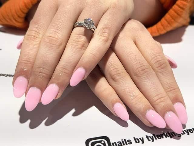 15. Classic Light Pink Almond Nails - soft pink nail ideas