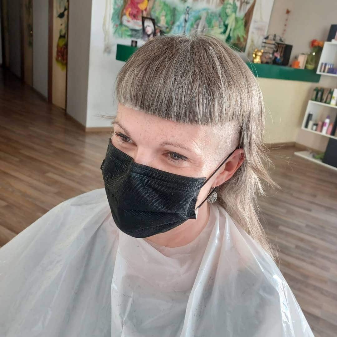 21. Edgy Micro Fringe Mullet in Ash Blonde - Hippie Haircuts