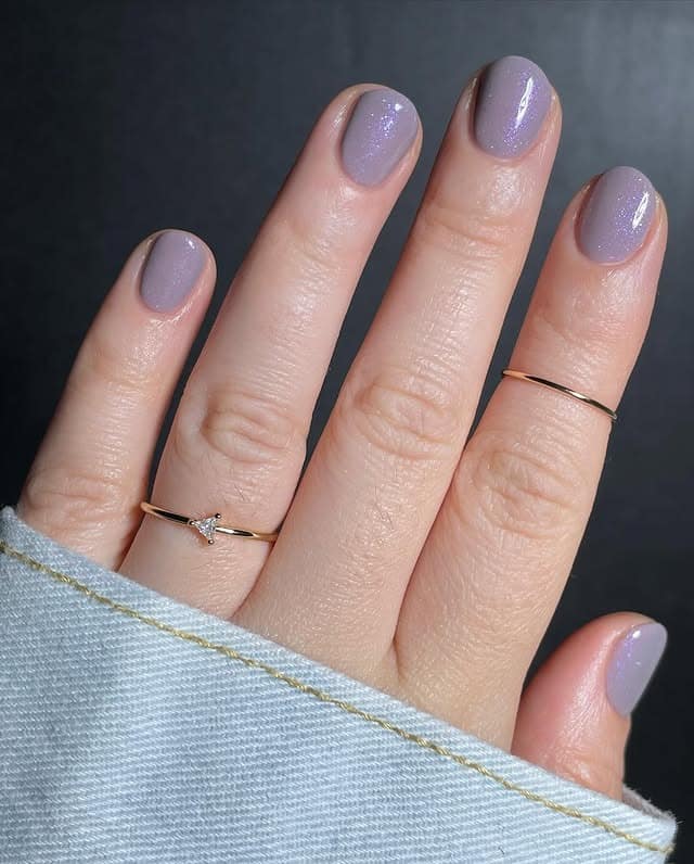 8. Soft Lilac Short Nails - taupe nail ideas