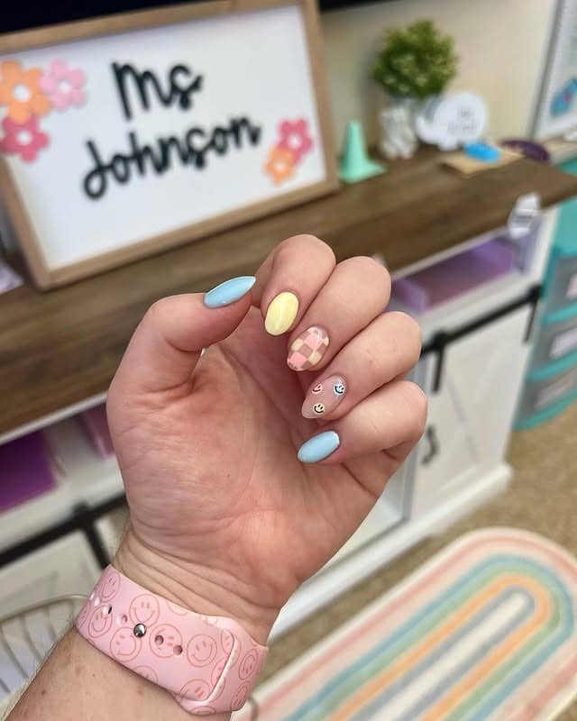 8. Primary Red Classroom Nails with Apple and ABC Detail - teacher nail ideas