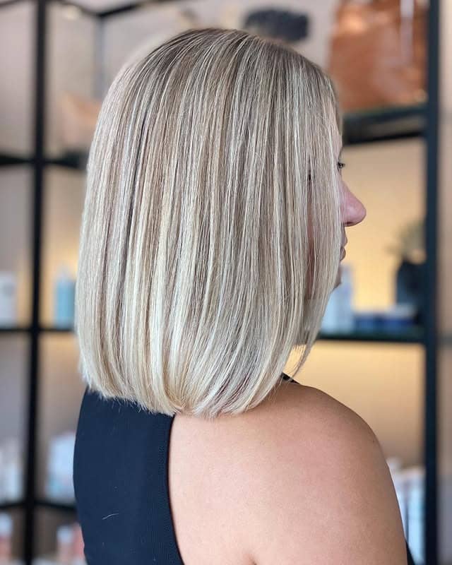 10. Straight Blunt Lob with Creamy Vanilla Blonde - Short Blunt Cut