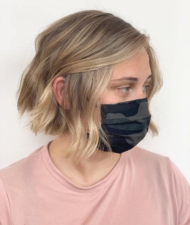 14. Wavy Blunt Bob with Warm Beige Blonde - Short Blunt Cut