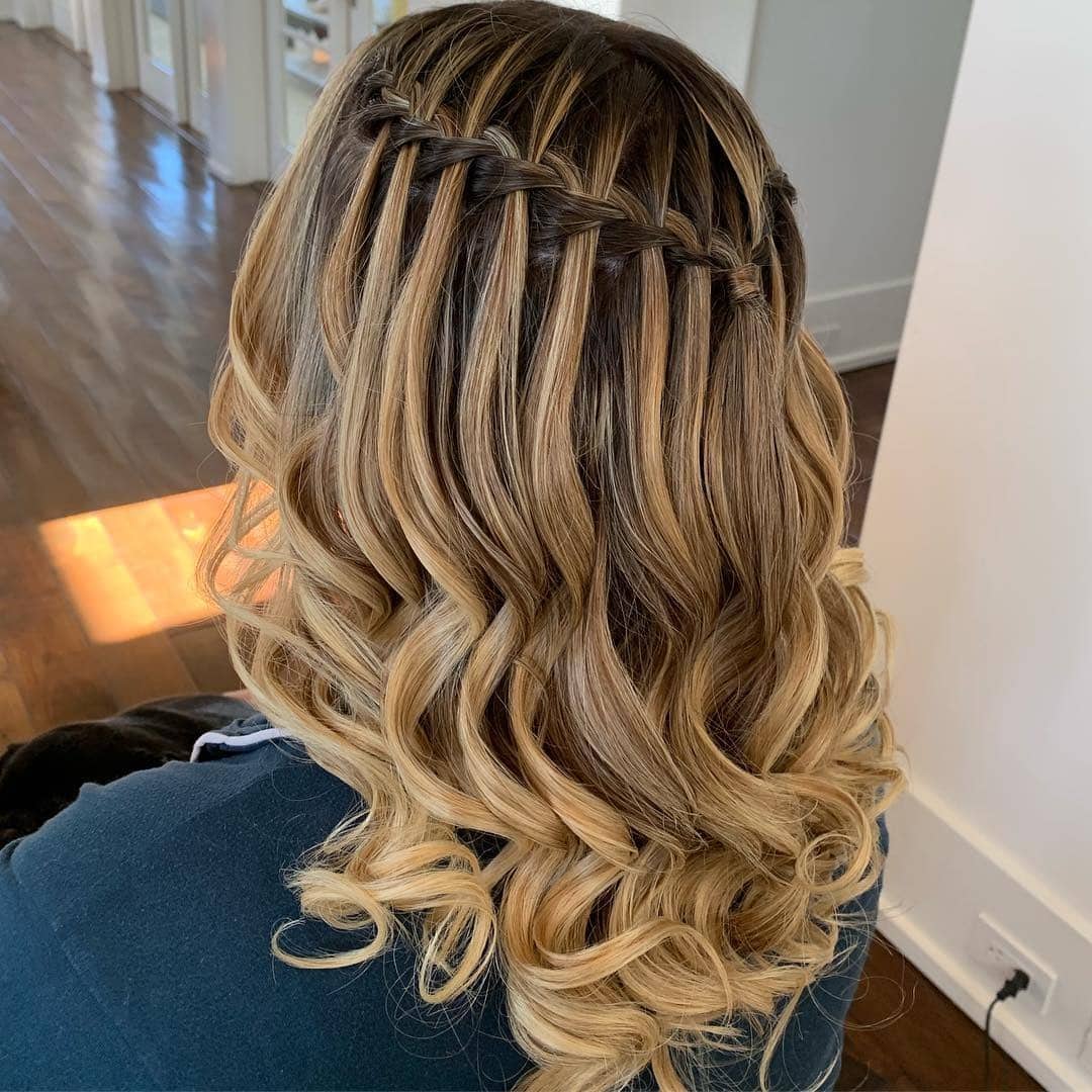 1. Dimensional Blonde Waterfall Braid Waves - Waterfall Braid Hairstyles