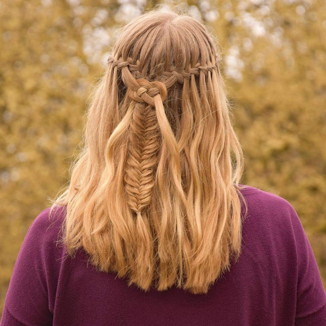 7. Golden Strawberry Blonde Fishtail Waterfall Blend - Waterfall Braid Hairstyles