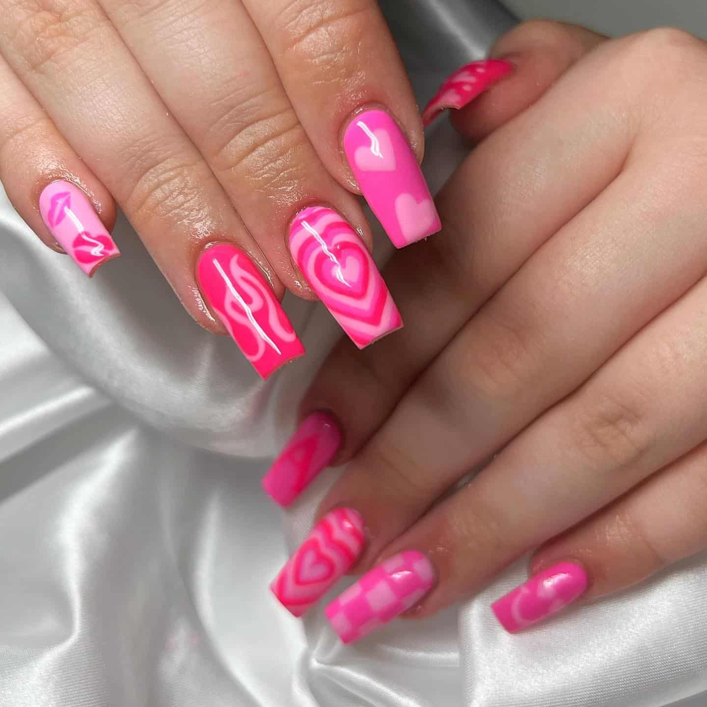 17. Neon Pink Heart Swirl Square Nails - pink nail ideas