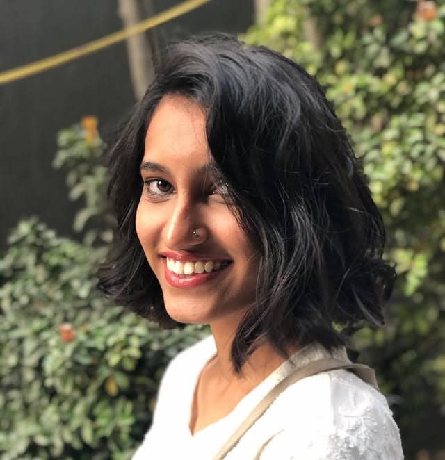 13. Effortless Tousled Bob with Deep Black Finish - Tousled Bob Haircut