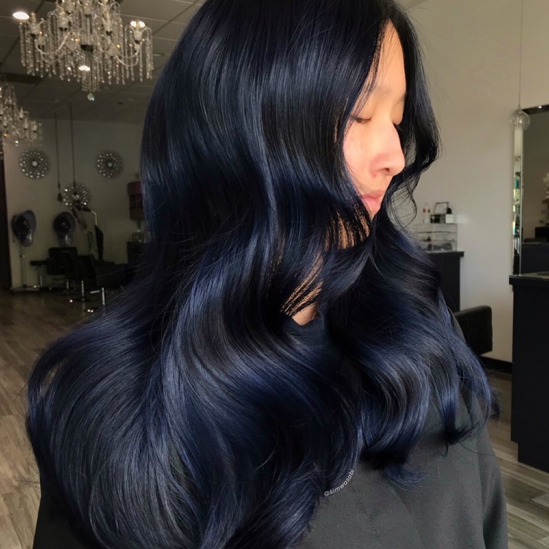 19. Glossy Midnight Blue Hollywood Waves - Midnight Blue Hair Color