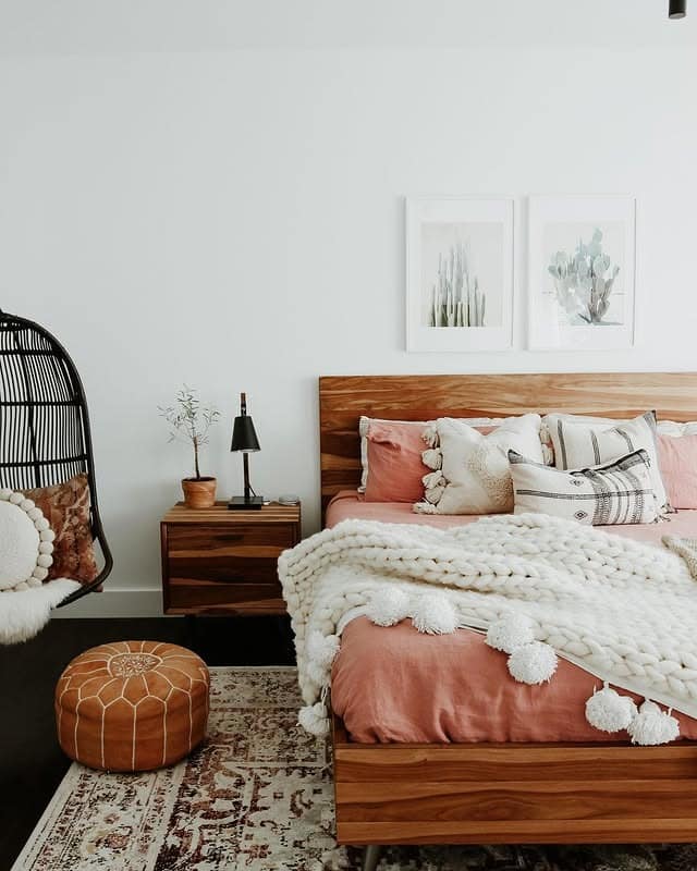 3. Cozy Terracotta and Wood Bedroom Accent - simple bedroom ideas