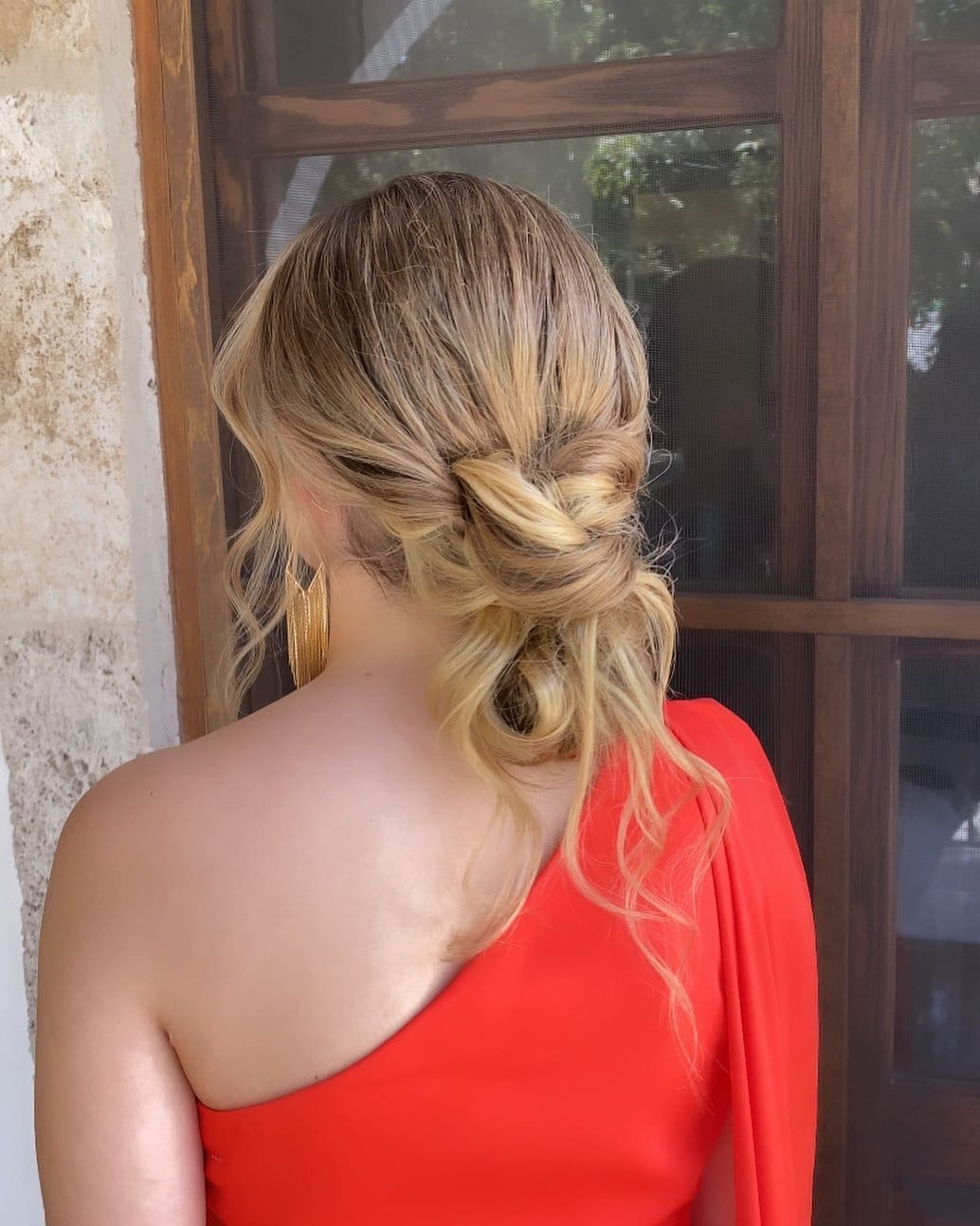 1. Soft Twisted Low Bun with Dimensional Blonde - Low Messy Hair Bun