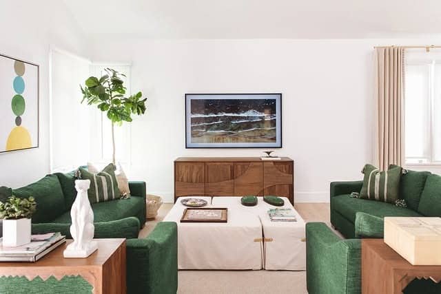 19. Fresh White and Forest Green Living Room with Clean Lines - green living room ideas