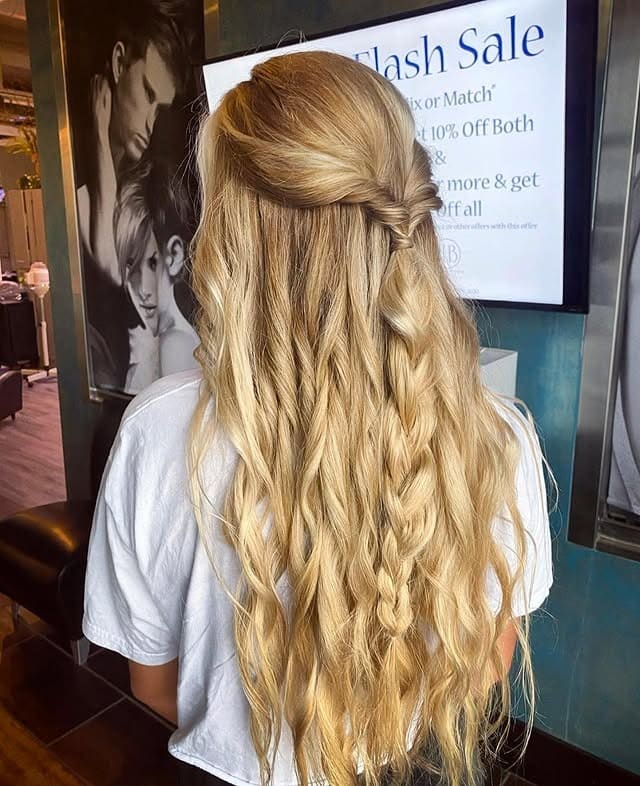 22. Twisted Half-Up Beach Waves in Golden Blonde - Boho Hairstyles
