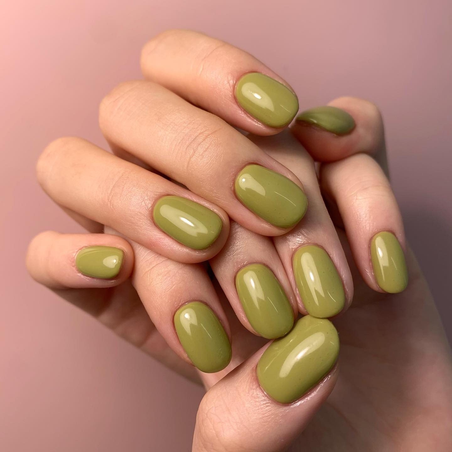 10. Olive Green Gloss Nails - easy nail ideas