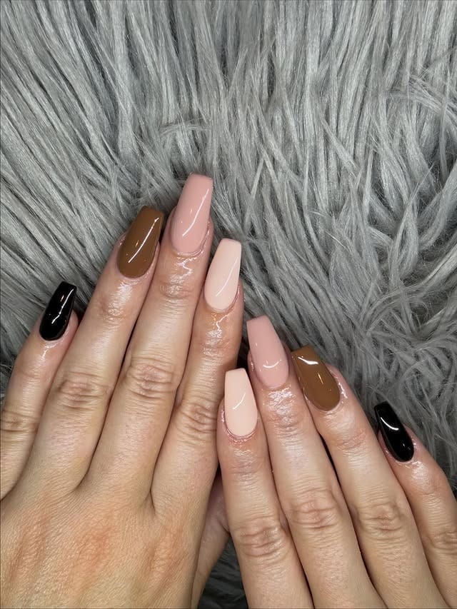 8. Neutral Color Block Square Nails - fall nail ideas